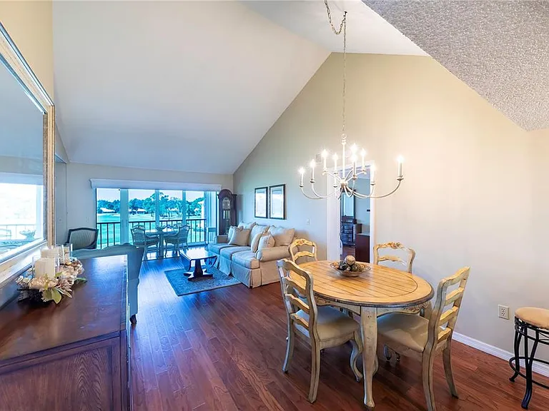 437 Cerromar Ln #525 — Photo 8