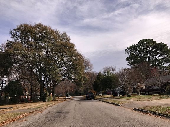 4th image of 4300 Goldie Ave