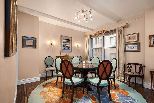 Sold by Warburg | media 13