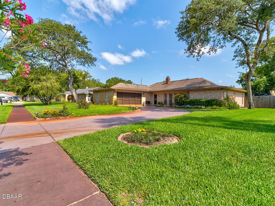1st image of 407 Needles Dr