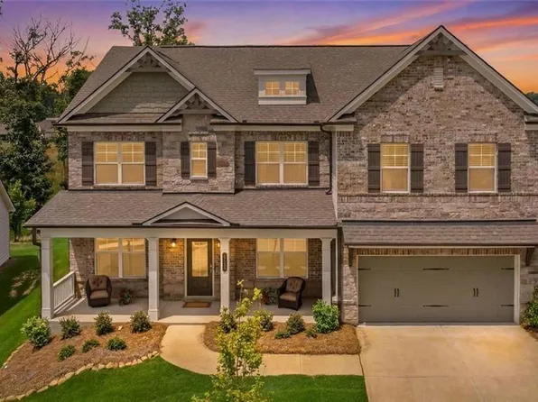 6116 Black Pear Ln, Gainesville, GA 30506