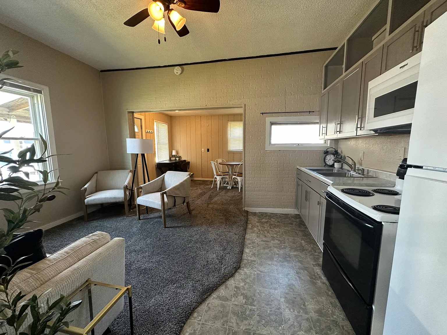 922 Mill Street - 201 — Photo 2