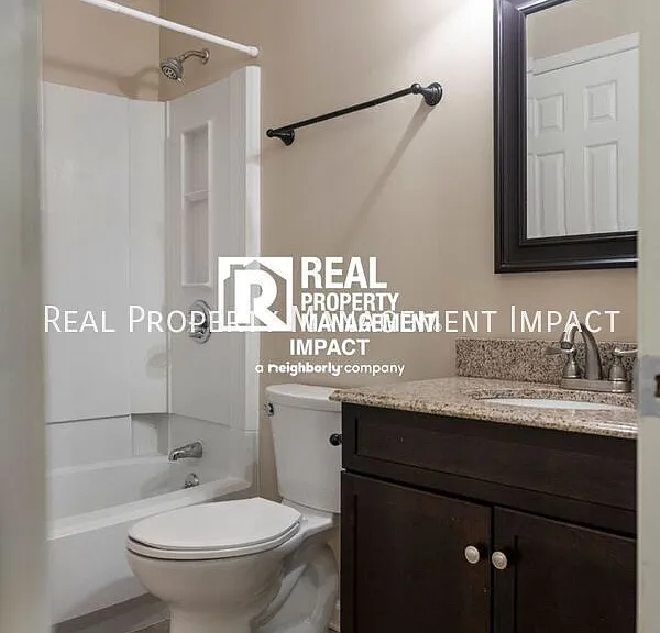 1515 E Franklin St #22 — Photo 22