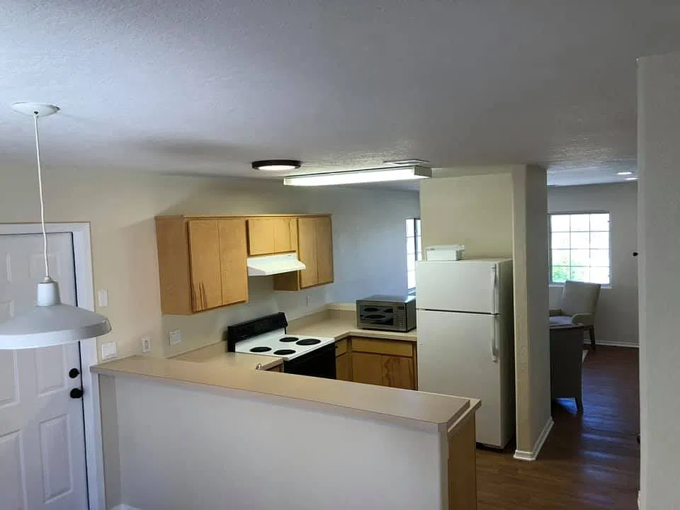 2 bed, 900 sqft, $1,200 — Photo 4