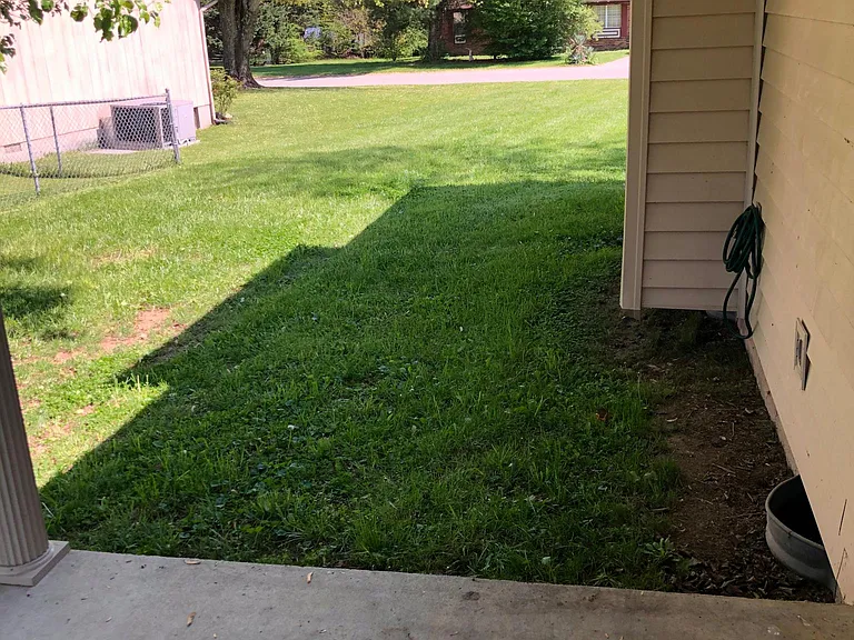 6908 Maize Dr — Photo 11