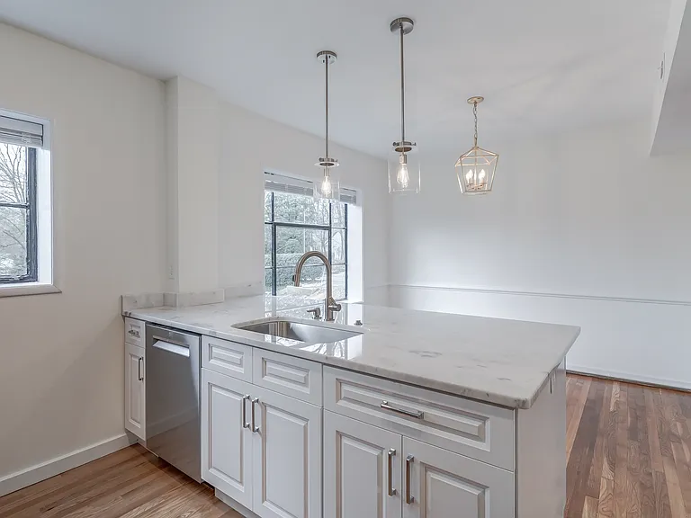 101 Tempsford Ln #H — Photo 6