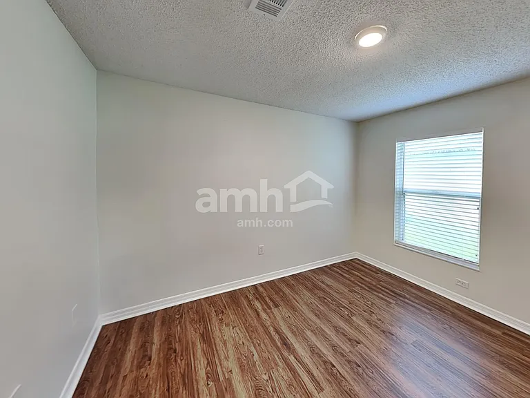 7740 Harbor Lake Dr — Photo 14