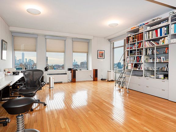 3rd image of 252 7th Ave APT 18A