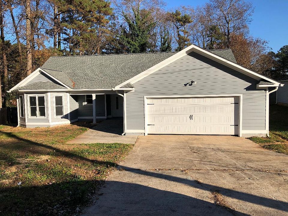 1st image of 909 Glasgow Dr NW