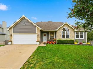 9826 N Highland Pl, Kansas City, MO 64155