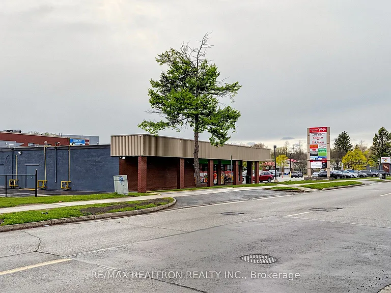 75 Hazelglen Dr #208 — Photo 50