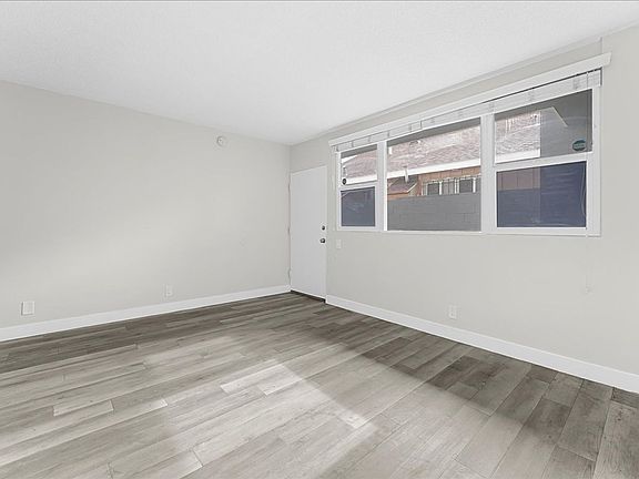 2nd image of 1626 Pine Ave #A