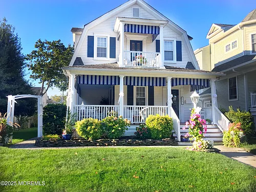 327 Woodland Ave Photo 1