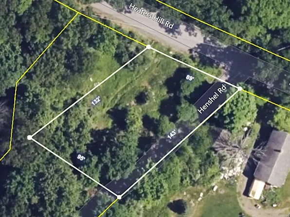 137 Heaters Hill Rd, Matamoras, PA 18336