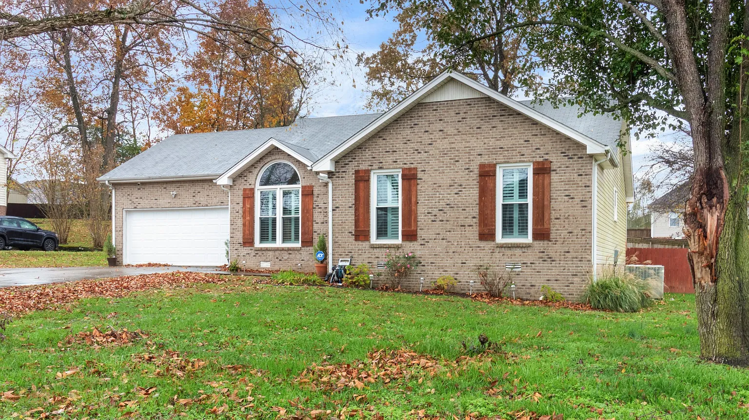 3548 Teal Dr photo 1