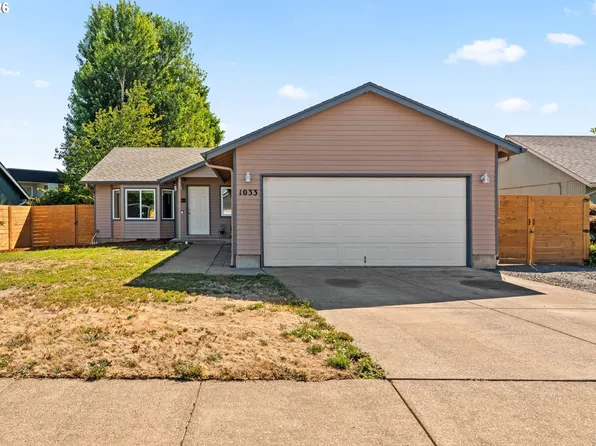 1033 Ash Grove Loop, Creswell, OR 97426