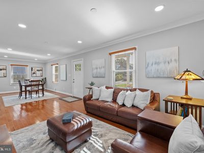 2911 Brook Dr, Falls Church, VA, 22042