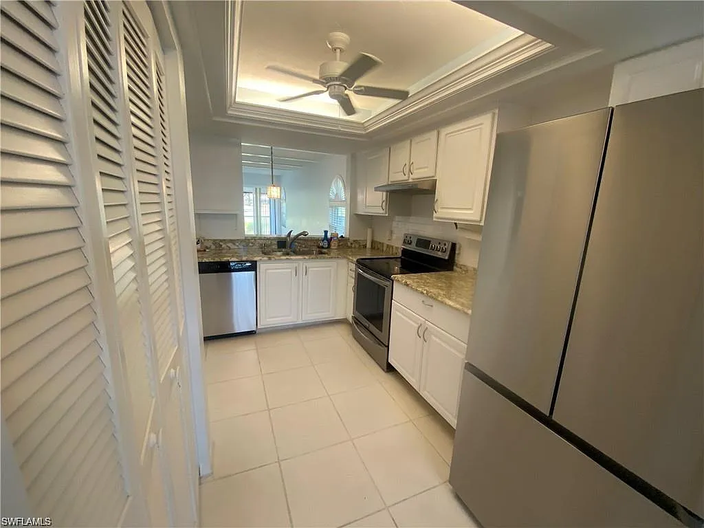 2 bed, 2.0 bath, 1125 sqft, $1,800 — Photo 3