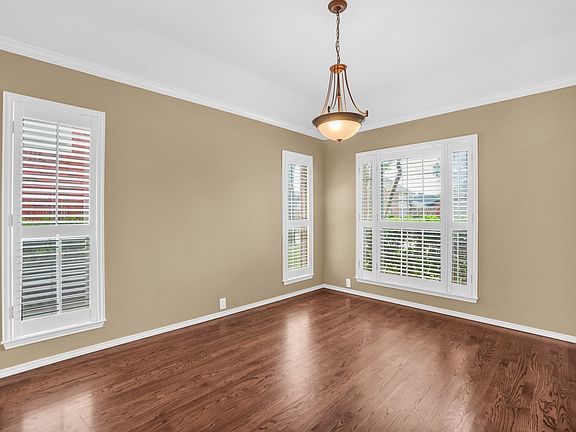 3rd image of 7900 Roaring Ridge Dr