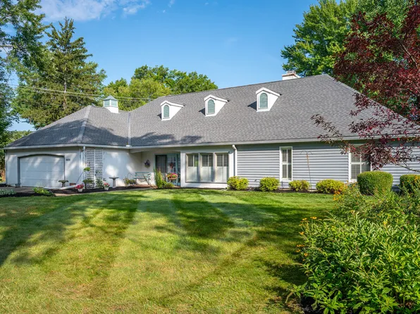 4408 W Beechwood Ave, Muncie, IN 47304