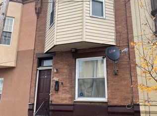 2003 S Opal St, Philadelphia, PA 19145
