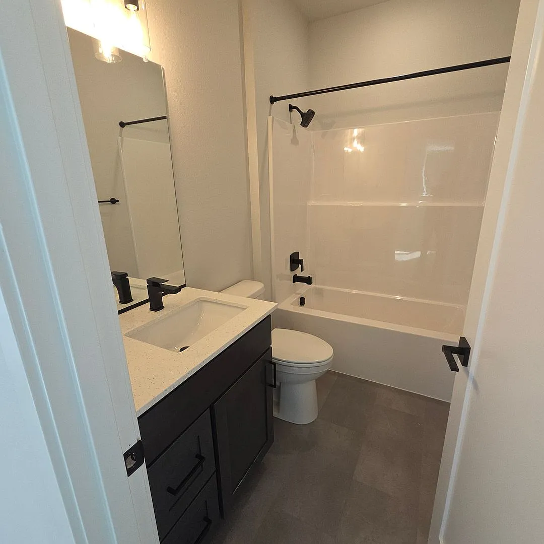Obsidian Heights — Photo 4