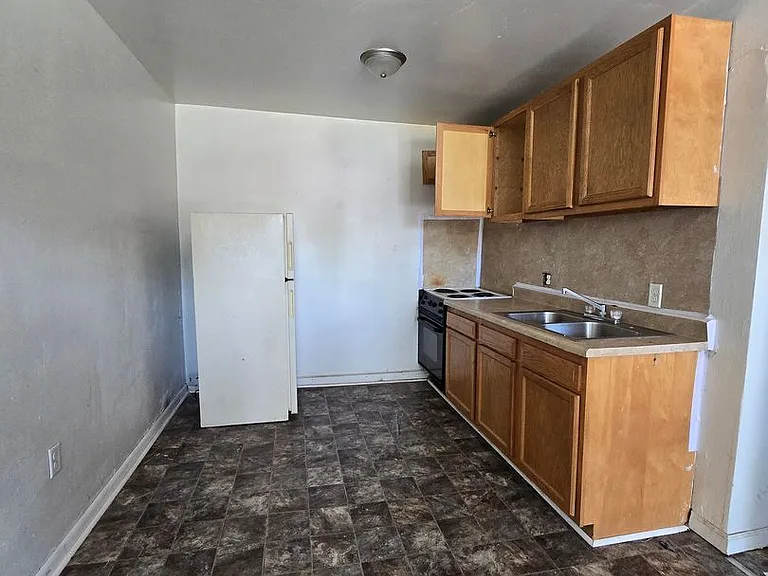 123 Nancy Ave — Photo 14