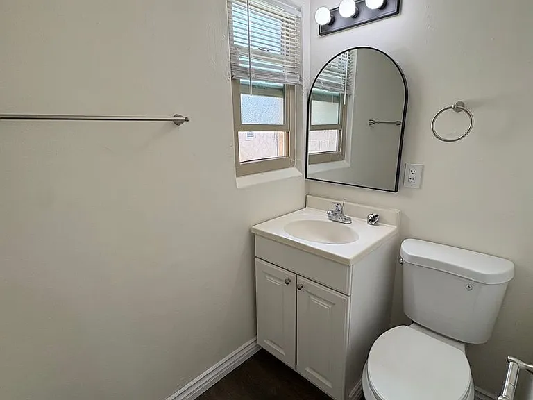 Greenranch Apartments — Photo 27