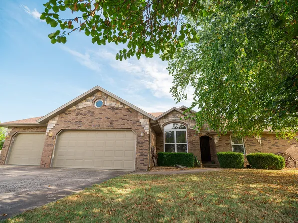 826 Fox Creek Road, Willard, MO 65781