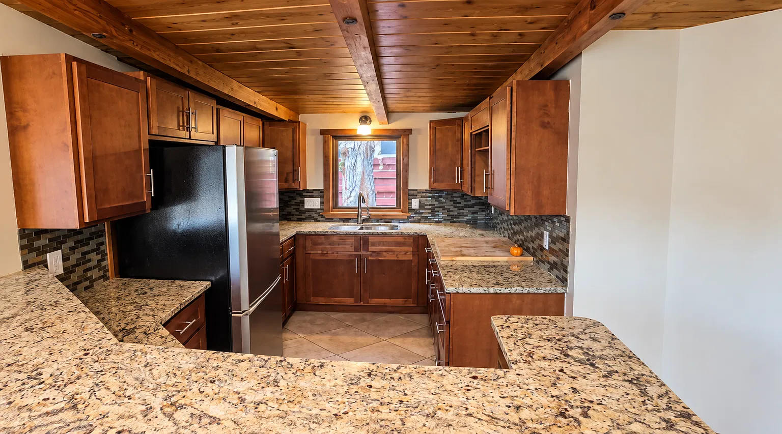2 bed, $2,100 — Photo 4