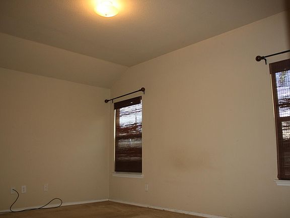 4th image of 1300 Alder Tree Ln
