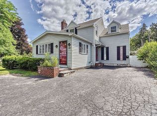 1744 Mount Hope Ave, Rochester, NY 14620