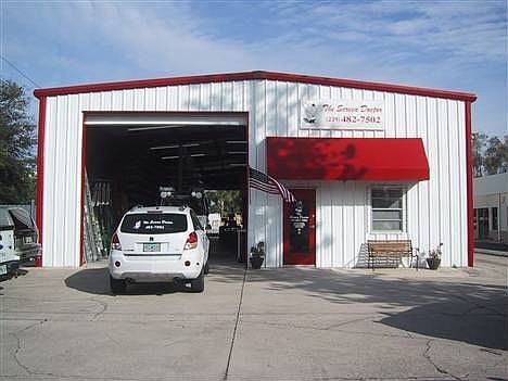 2nd image of 2120 Andrea Ln