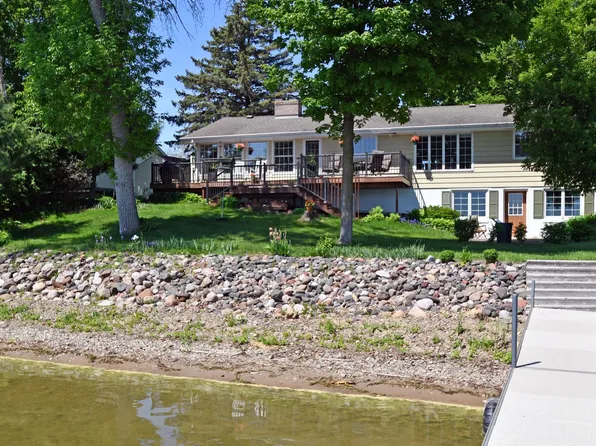 11835 302nd St, Chisago City, MN 55013