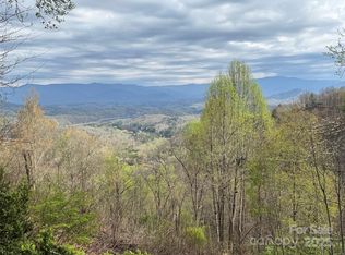 77 Ridge Dr, Bryson City, NC 28713