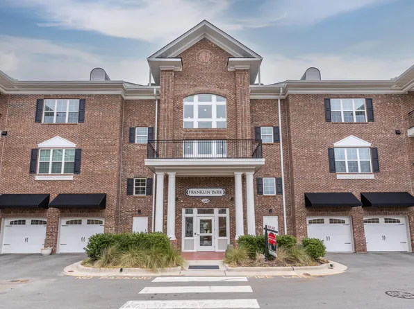 1200 Gathering Park Cir #303, Cary, NC 27519