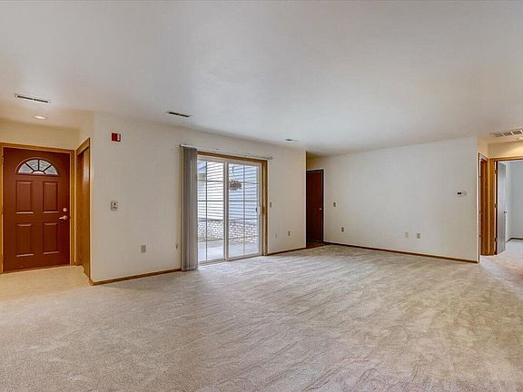 3rd image of 6185 S Creekside Dr APT 1