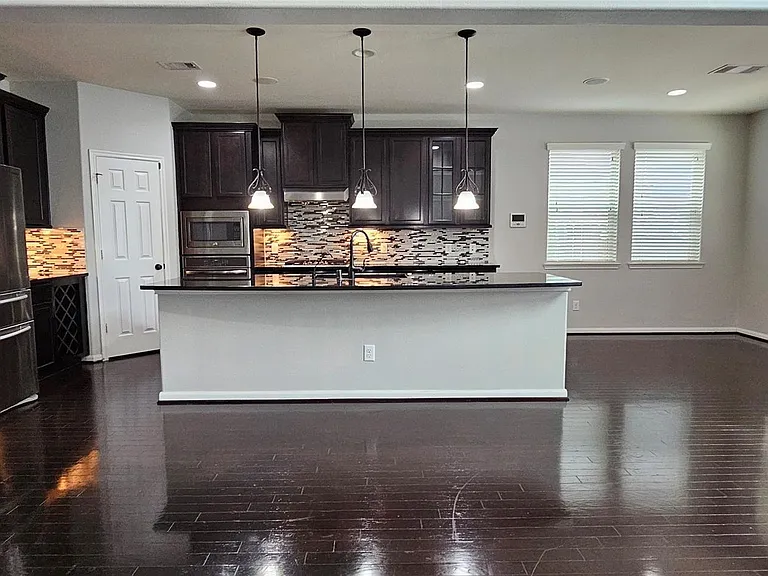 6027 Turner Shadow Ln — Photo 14