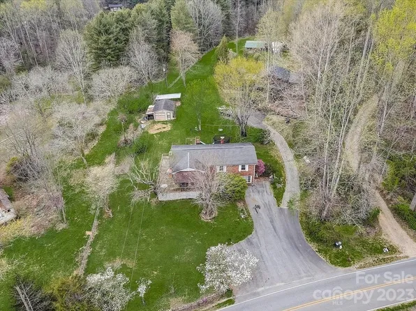 1776 N Mills River Rd, Mills River, NC 28759