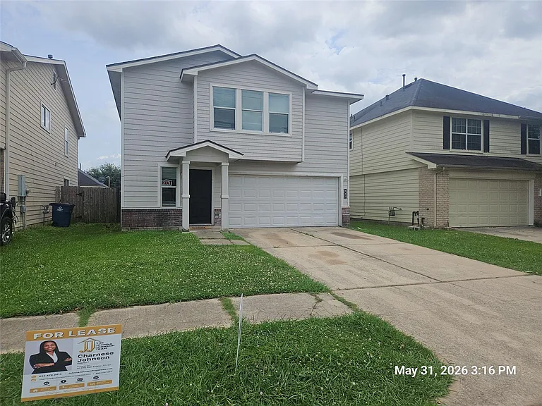 843 Darbydale Crossing Ln — Photo 2