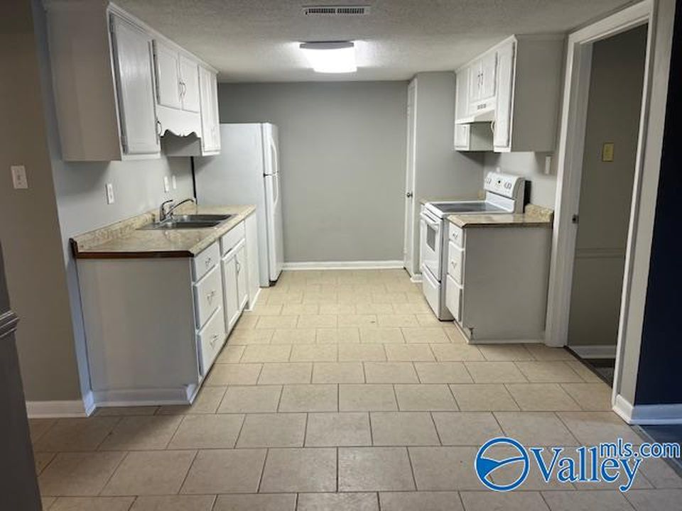 3305 Sandlin Rd SW, Decatur, AL - View 5