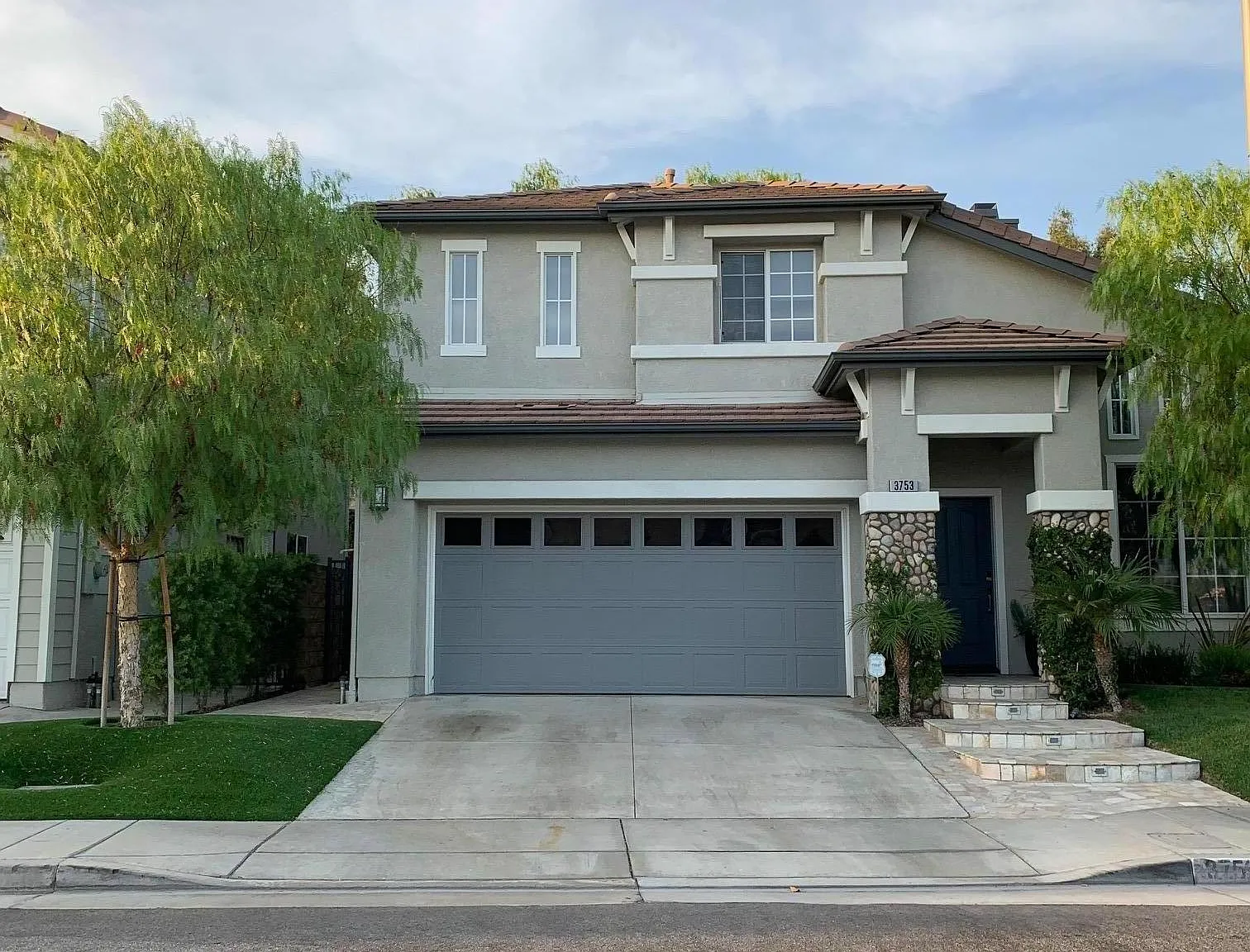 4 bed, 1866 sqft, $4,525 — Photo 1