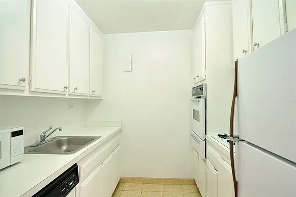 Sold by Corcoran | media 11