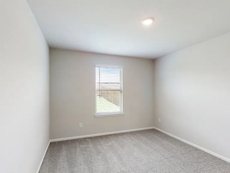 1817 Grassland Dr — Photo 23