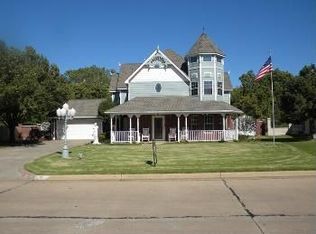 3050 NE Kingsbriar Dr, Lawton, OK 73507