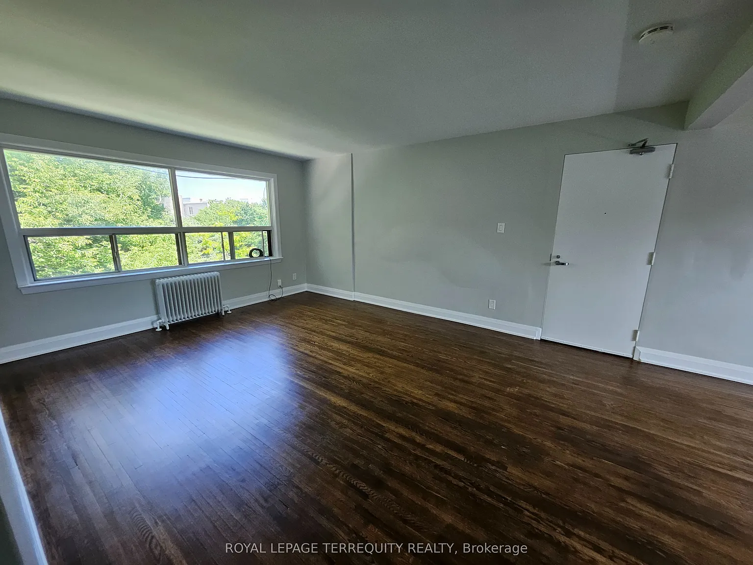 3 bed, $2,795 — Photo 3