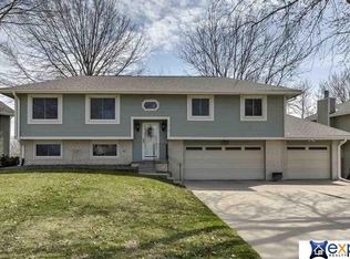 9801 S 24th St, Bellevue, NE 68123