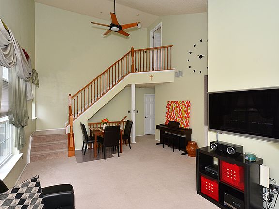 Dining Area and steps to MBR