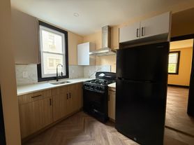 281 Monticello Ave
