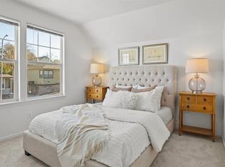 1205 Hidden Creek Pl #2, Santa Rosa, CA 95409